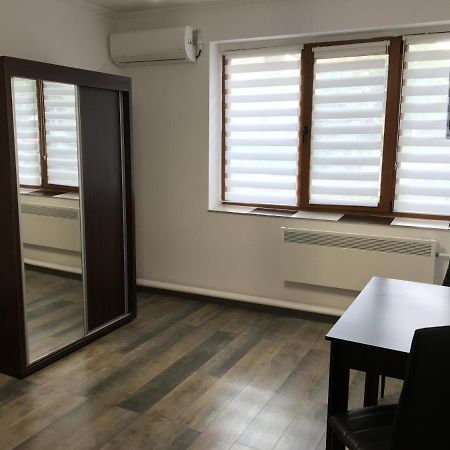 Garso1 4You Apartment Питещ Екстериор снимка